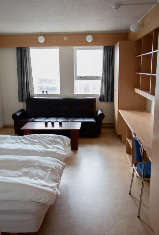 Akranes Guesthouse - Staywest Zewnętrze zdjęcie