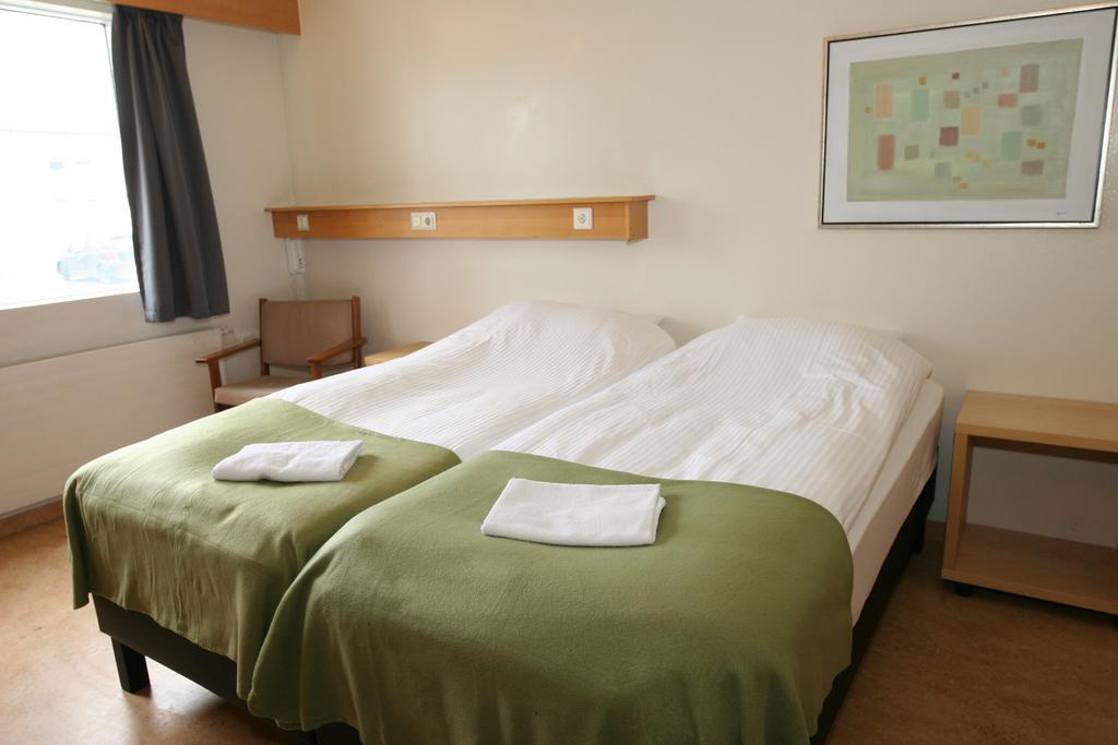 Akranes Guesthouse - Staywest Zewnętrze zdjęcie